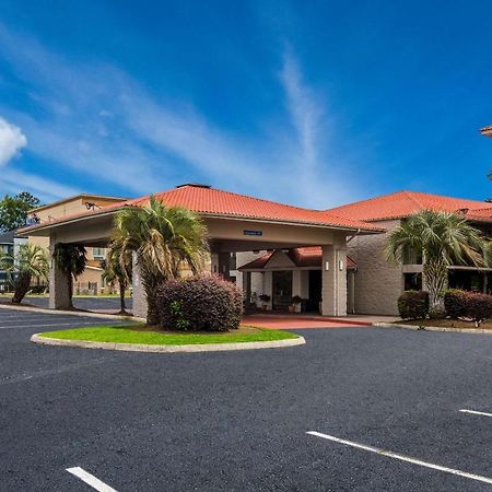 Super 8 By Wyndham ซาวานนาห์ ภายนอก รูปภาพ